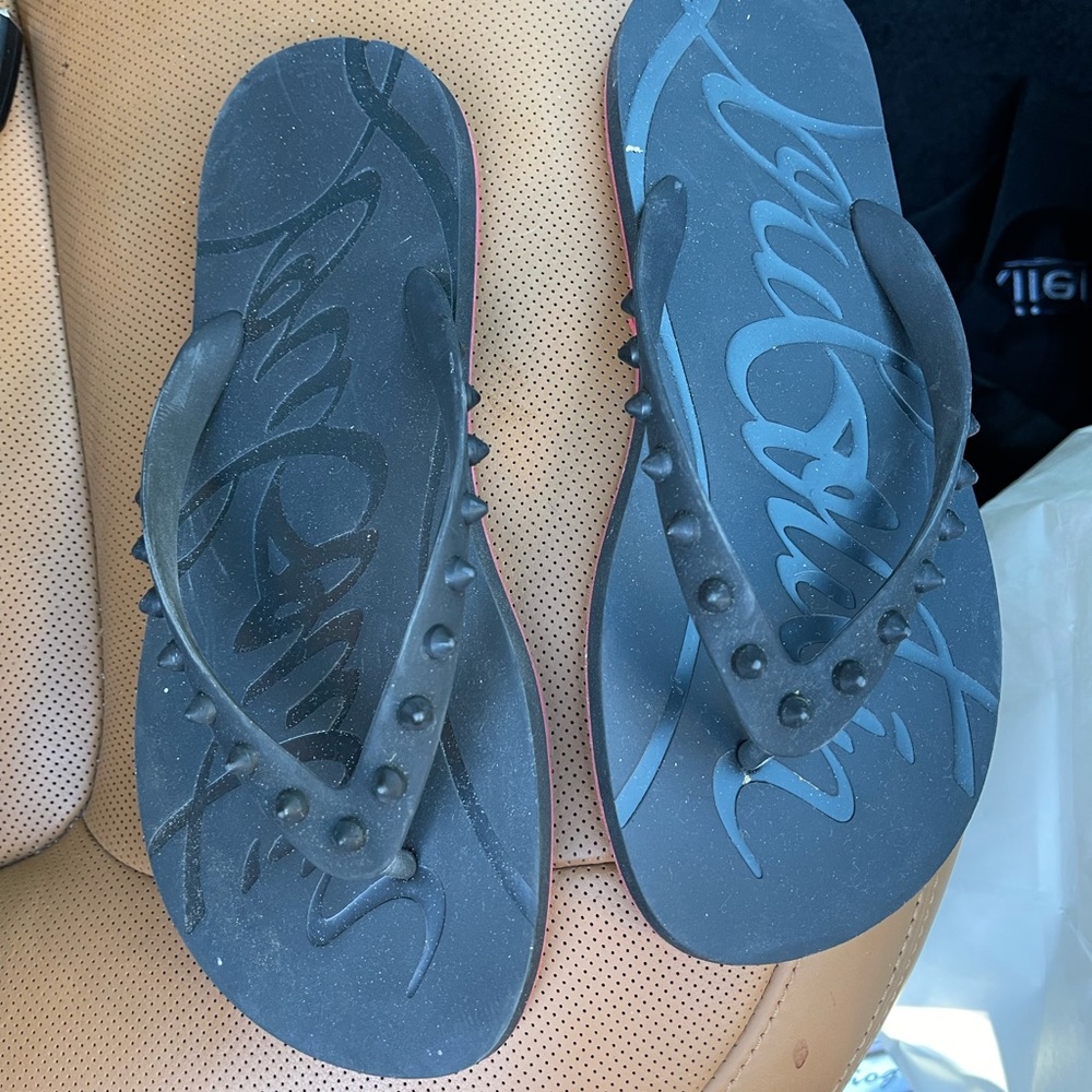 Christian Louboutin slides. Size 40. Black